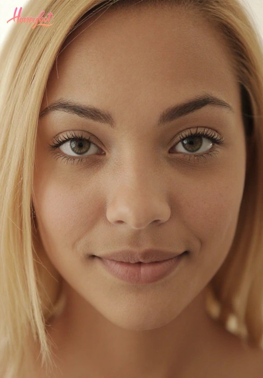 Blonde AI Girlfriend
